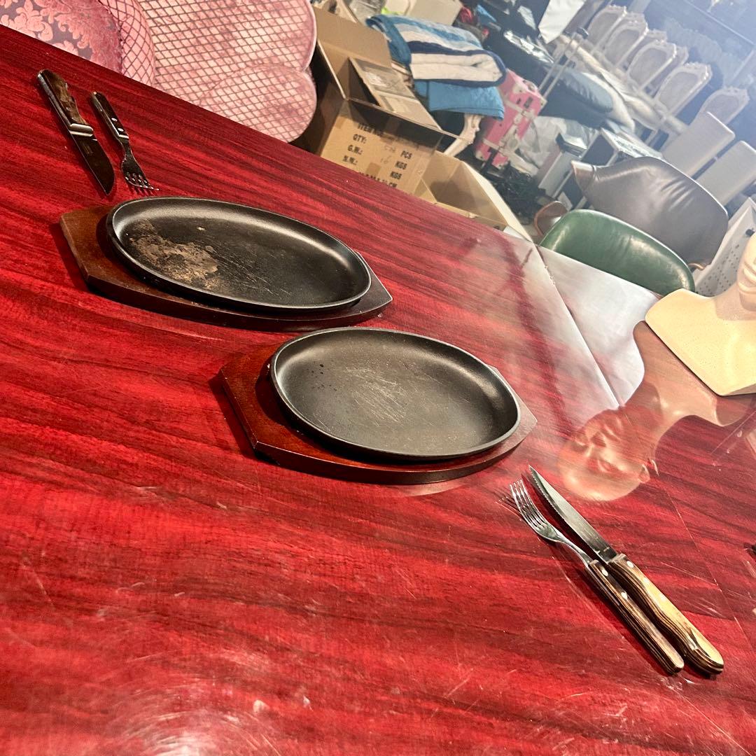 ステーキ等 鉄製皿とオーバルウッドプレート16枚セット バラ売り可能です