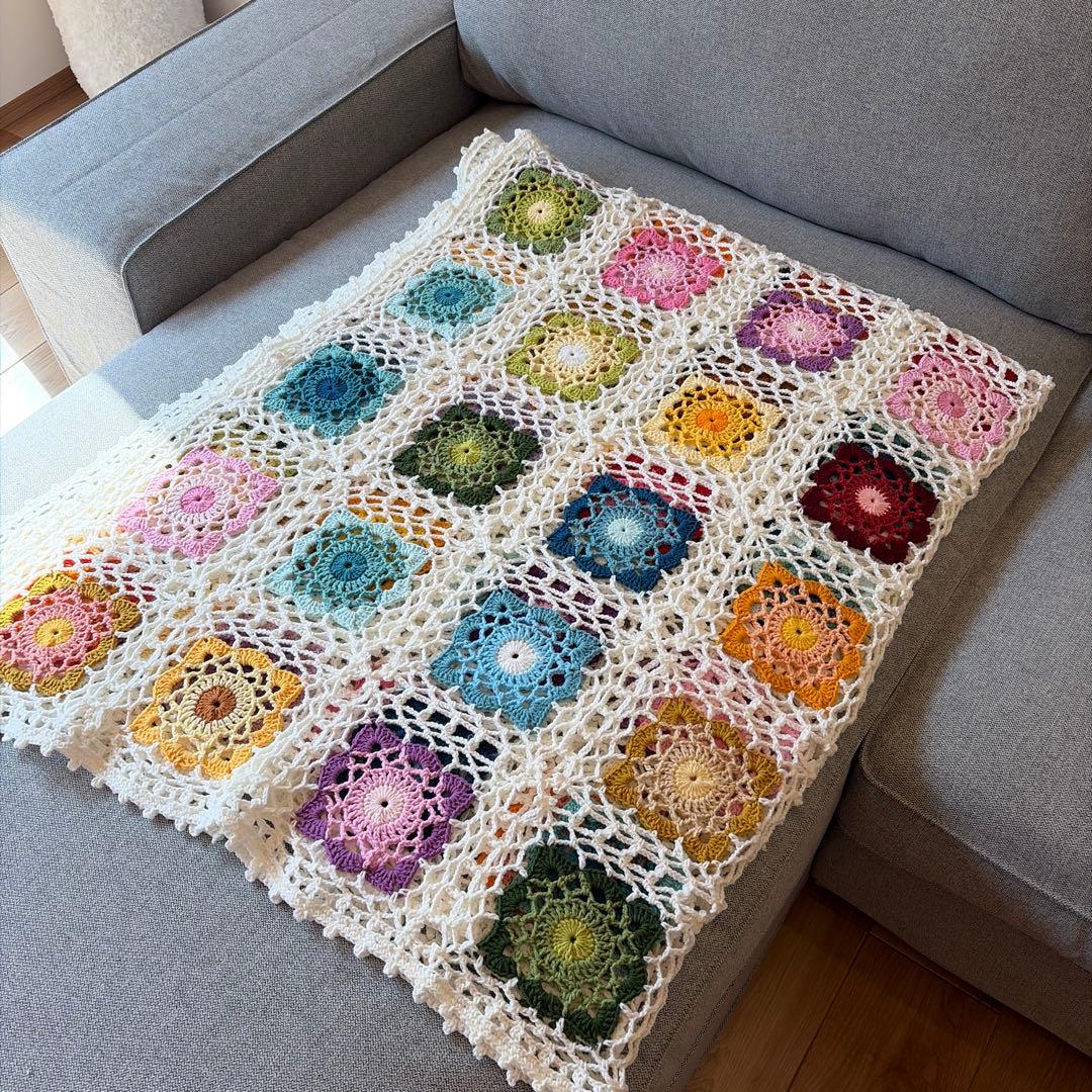 ハンドメイド　コットンベットカバー　マルチカバー　モチーフ