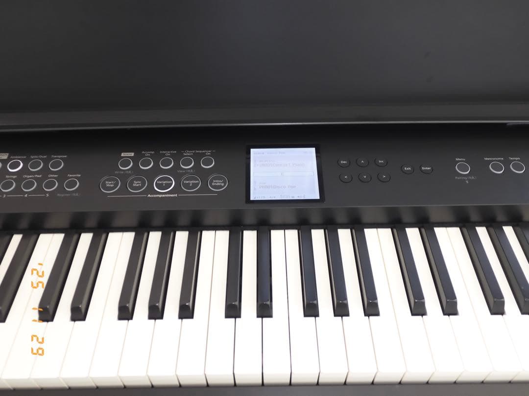 【手渡し1万円値引き】ローランド 88鍵電子ピアノ。専用スタンド付き