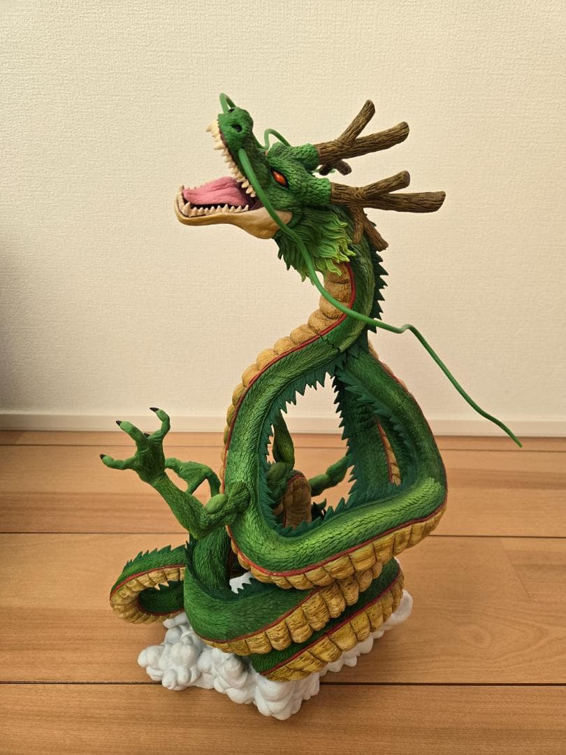 ドラゴンボール　一番くじ　神龍　フィギュア