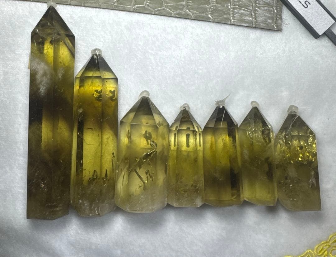 【極上品】スモーキーゼウスシトリン ファントム入り ポイント原石セット　台座付