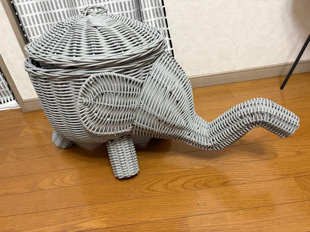 【zara】ゾウのバスケット