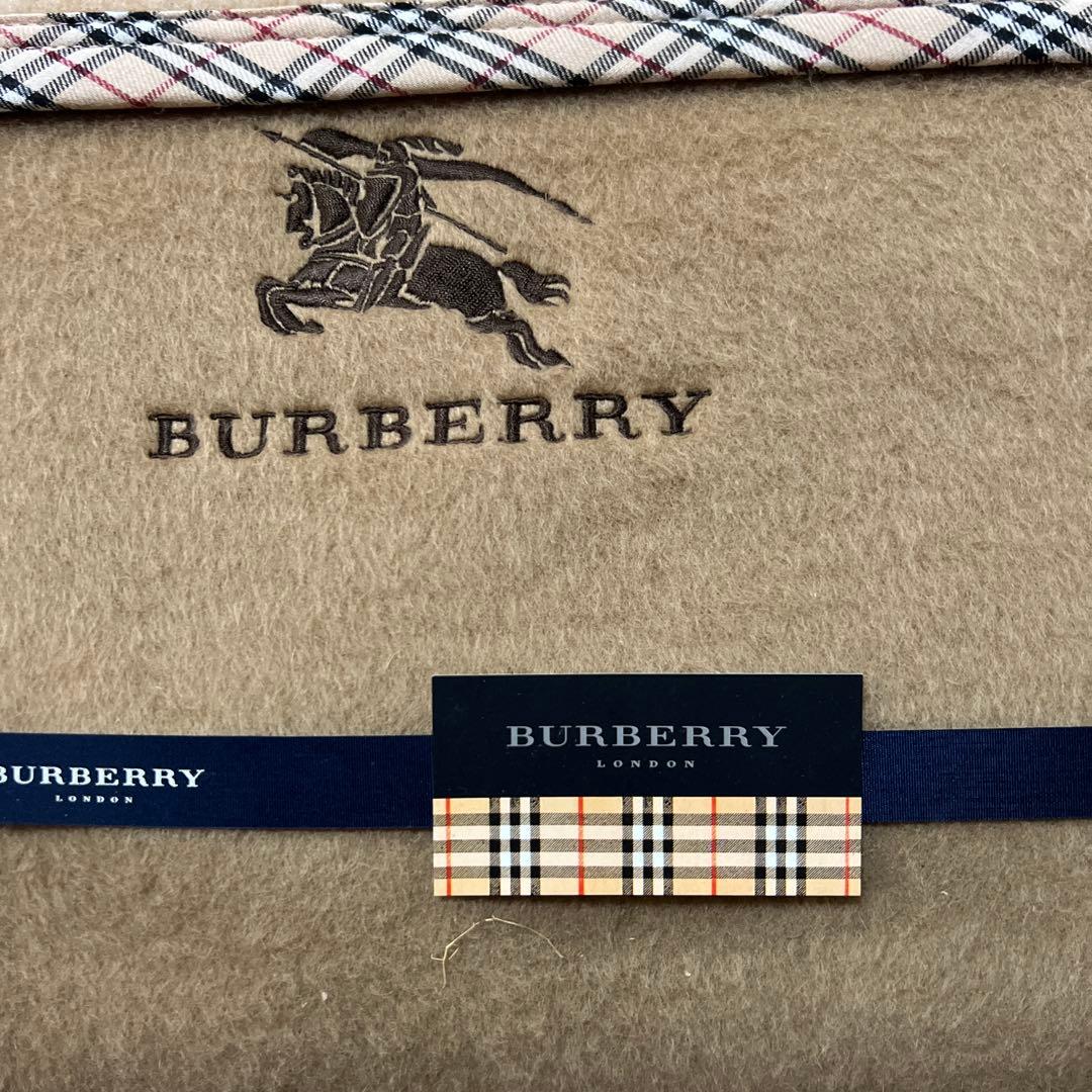 BURBERRY ベージュ ブランケット