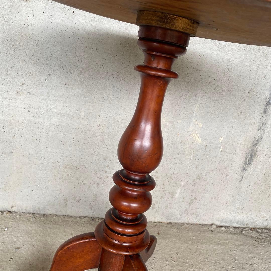 イギリス　アンティーク　ラウンドテーブル