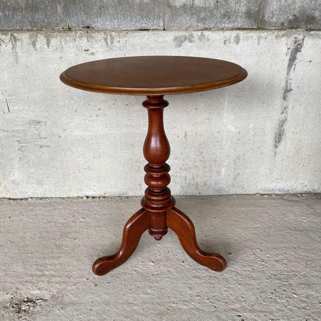 イギリス　アンティーク　ラウンドテーブル