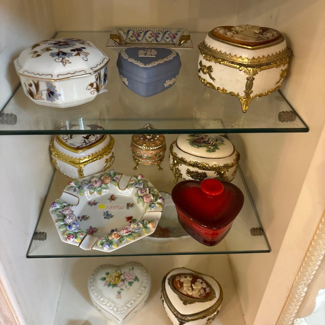 ロココ調　輸入家具　姫系プリンセスキャビネット