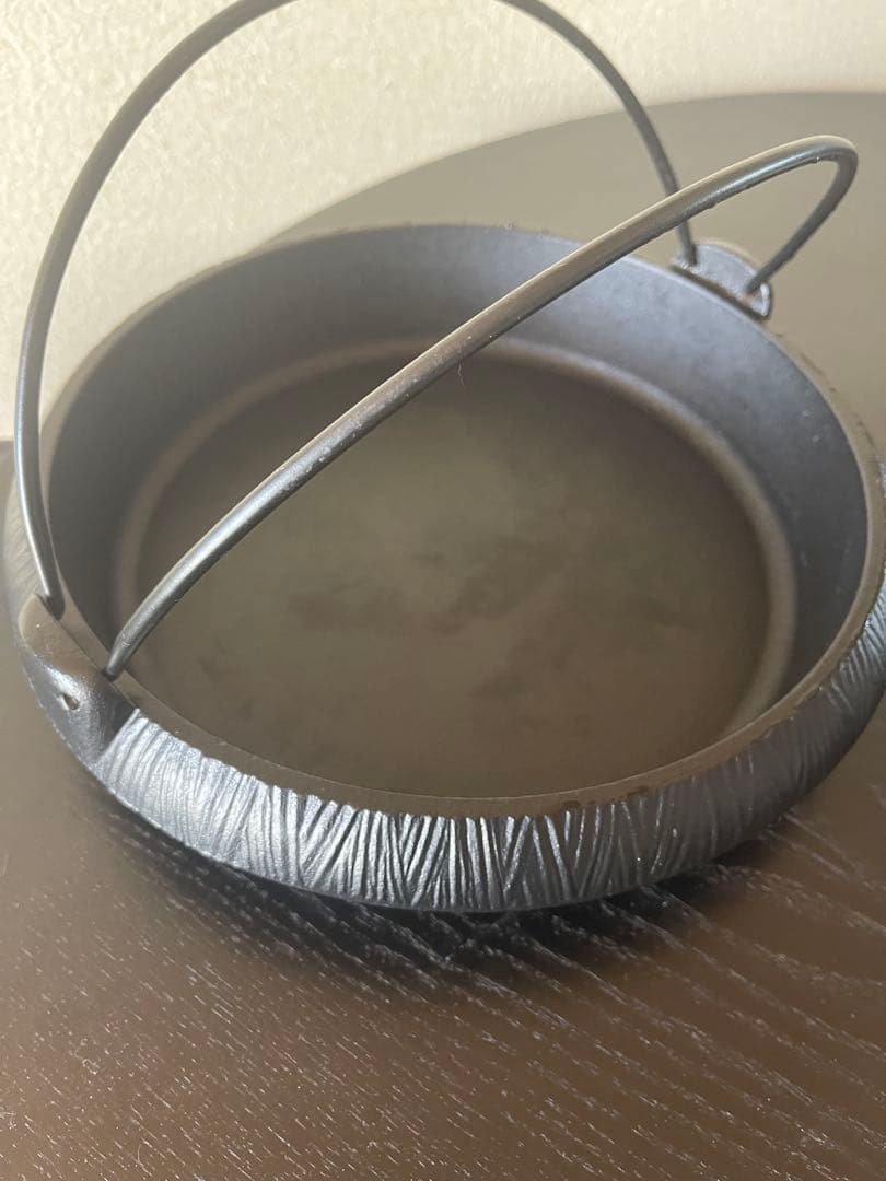 本場盛岡南部鉄器 岩鋳 すき焼き鍋　丸 内径26センチ