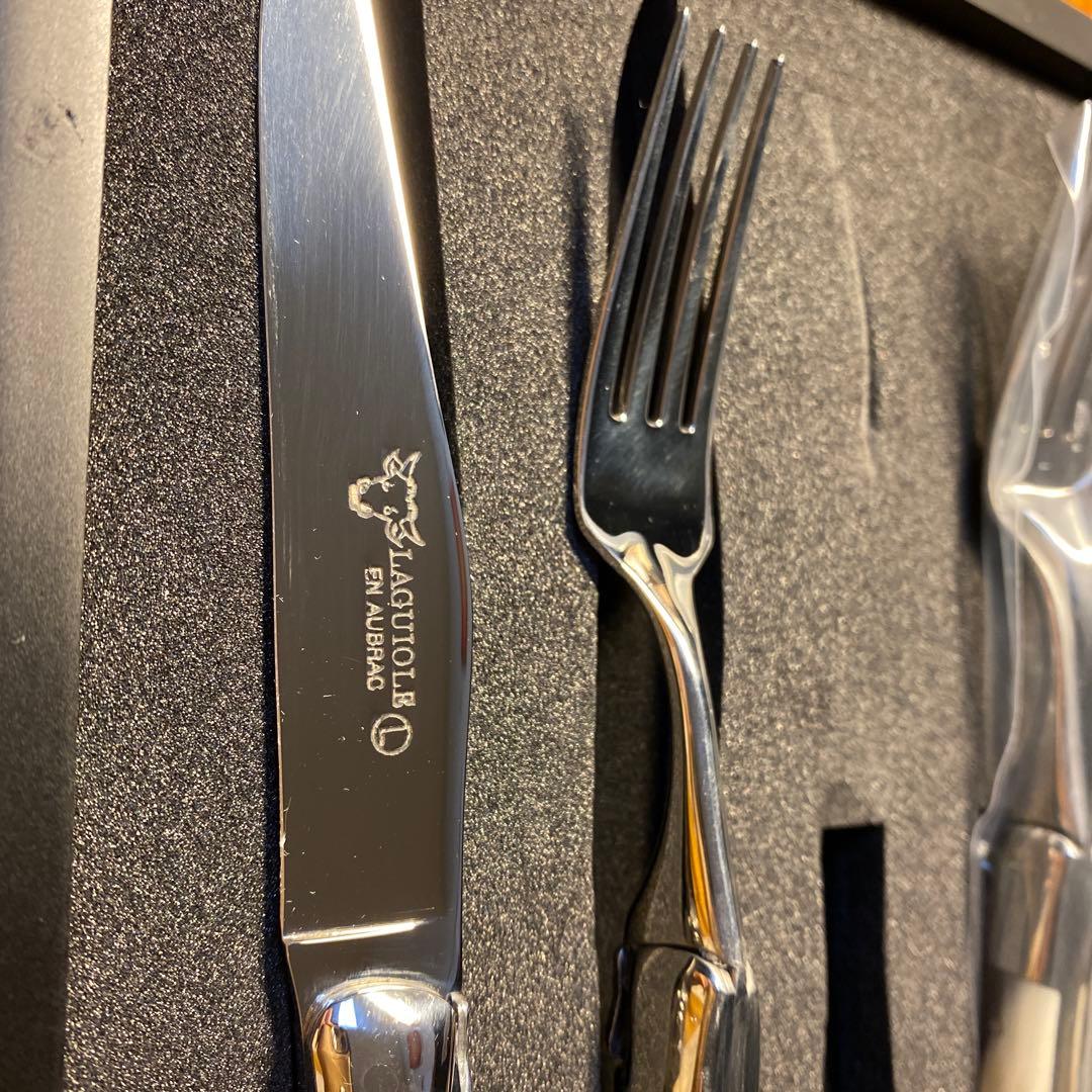 LAGUIOLE en Aubrac バッファローナイフ&フォークペアセット