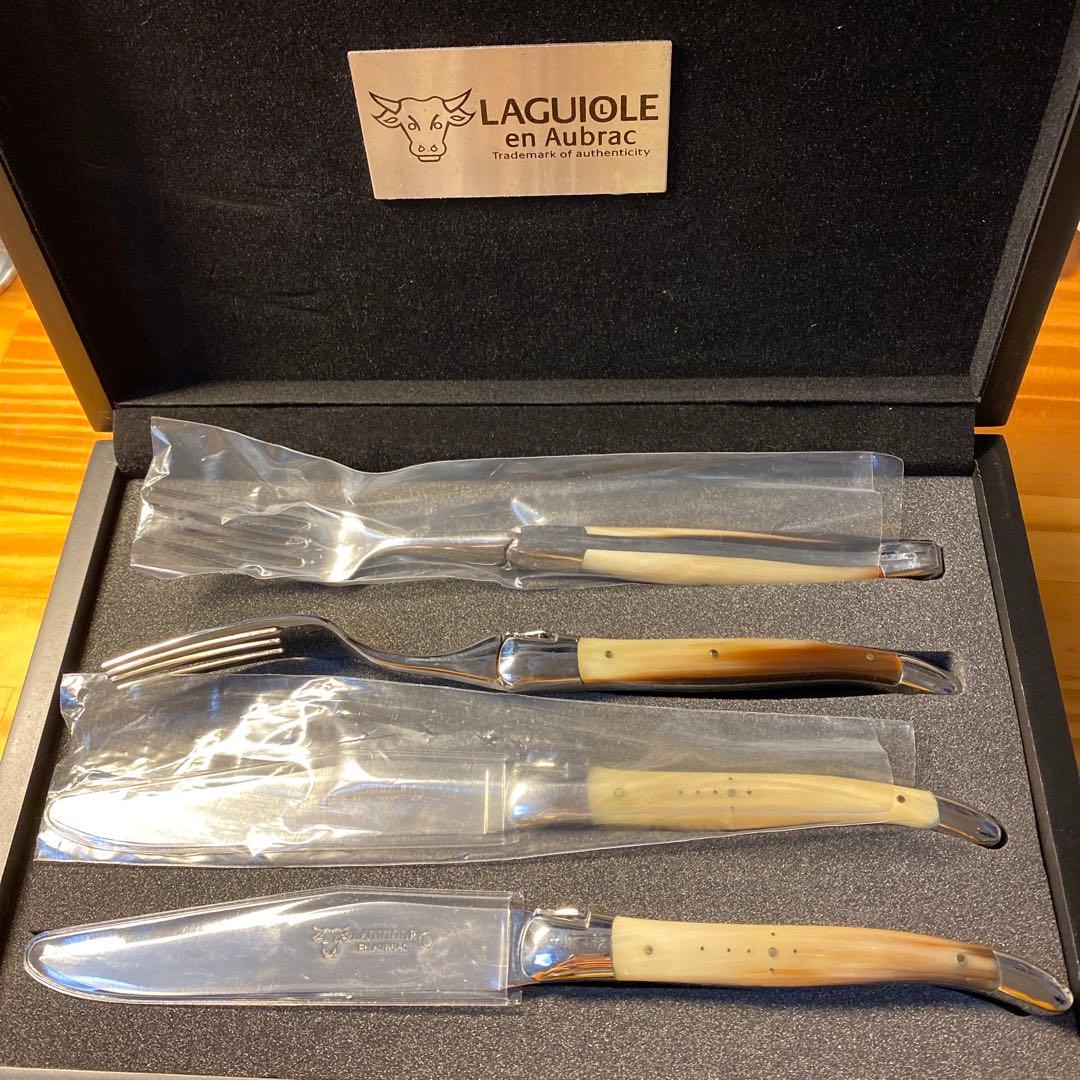 LAGUIOLE en Aubrac バッファローナイフ&フォークペアセット