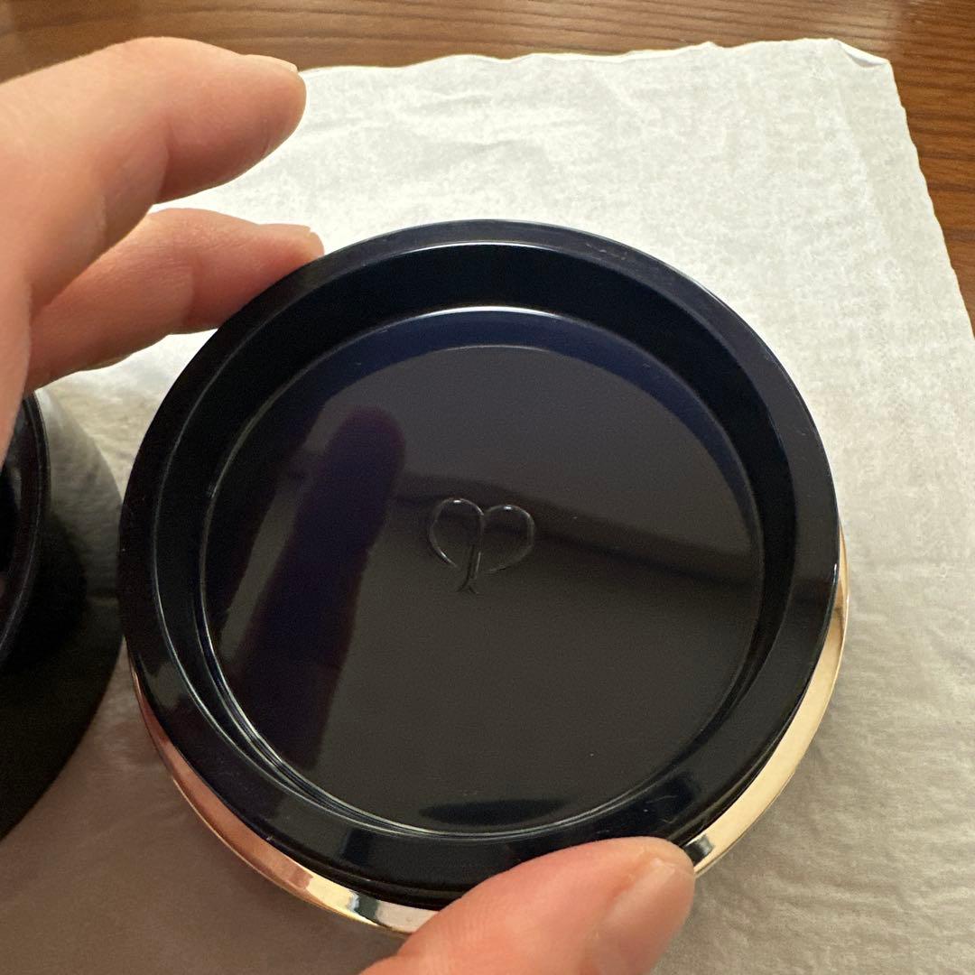 clé de peau ブードゥルトランスパラントn 1 ライト