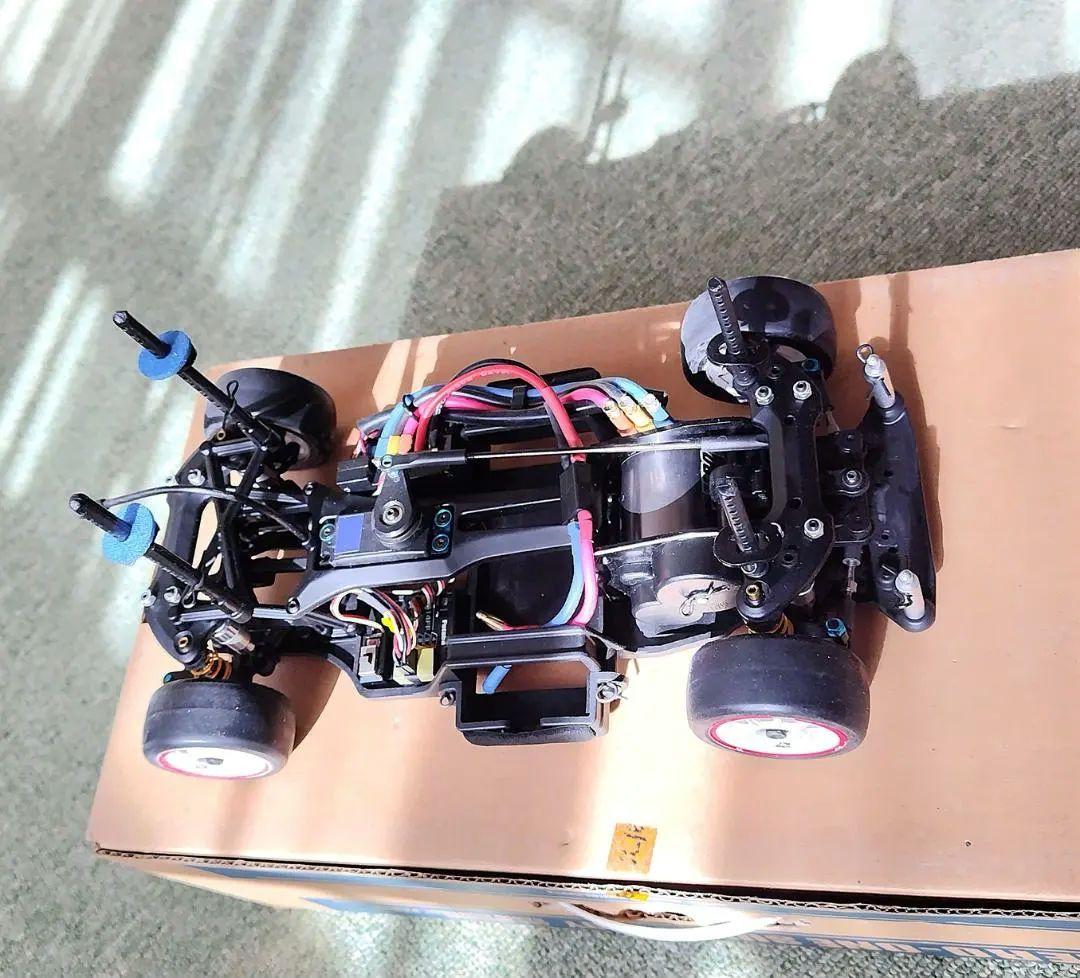 ミニシャシーキット.ガンベイド.（ブラシレスモーター＆メカ搭載済み）