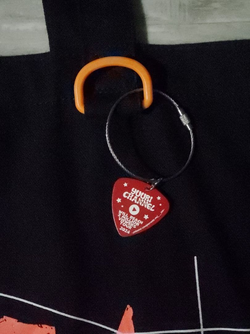 1994 優里 トートバッグ ギターチャーム付き - メルカリ