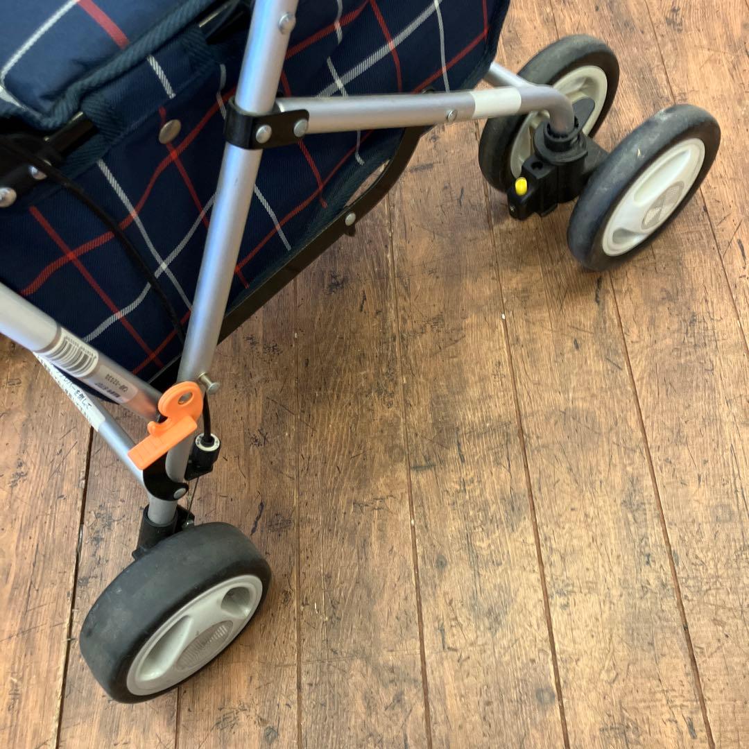 幸和 シルバーカー TacaoF チェック柄 シルバーカー 座れる 折りたたみ式