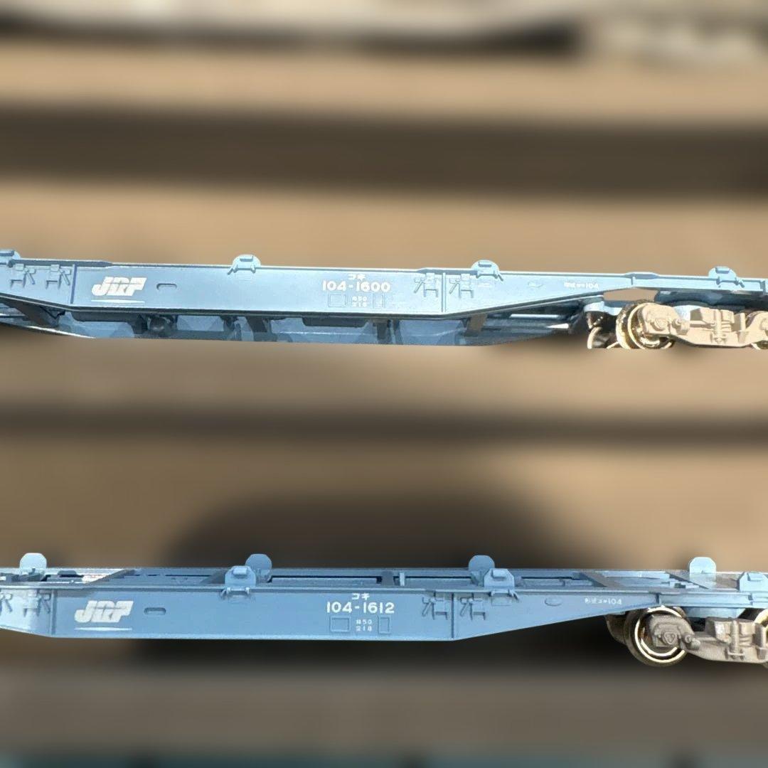 た*ち様 TOMIX KATO コキ104 コキ107 計12両、コンテナ47個 - メルカリ