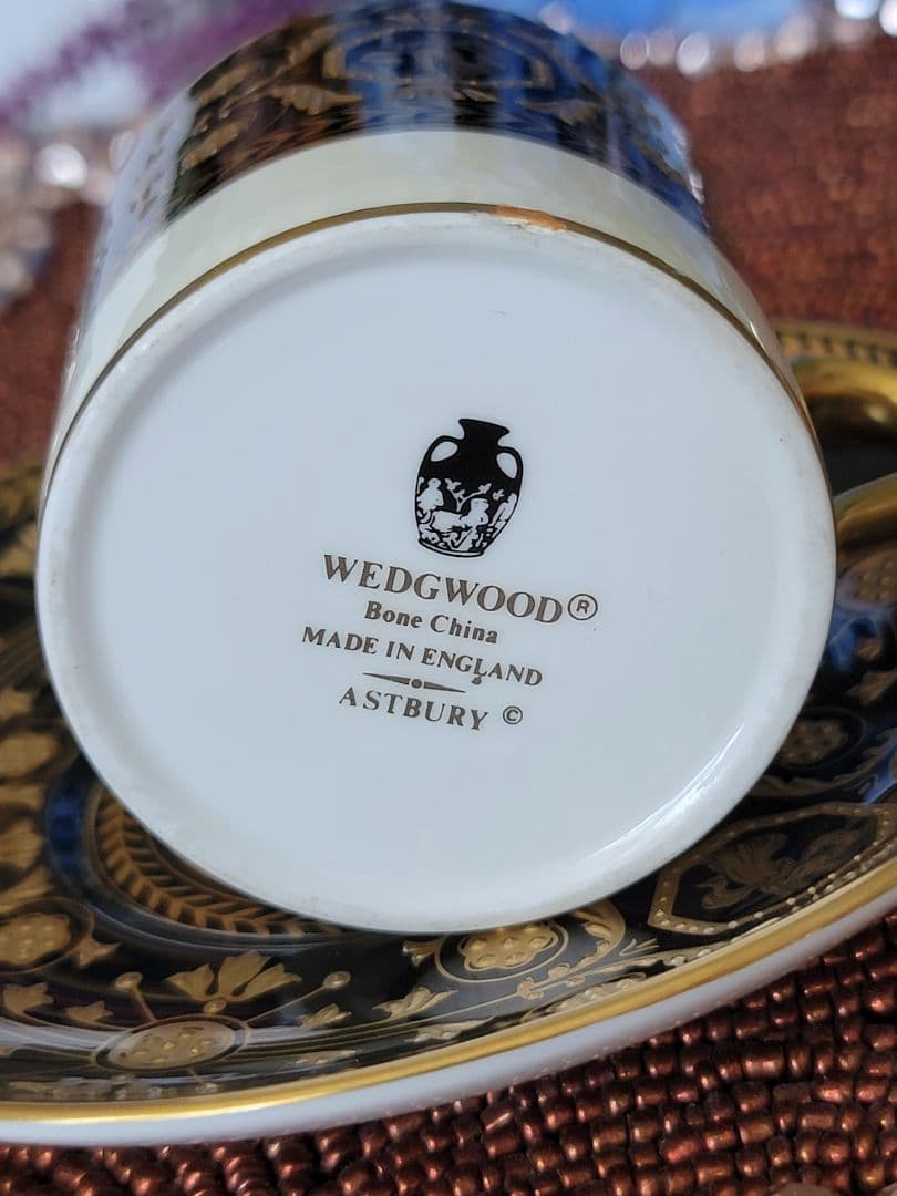 n*n様 ウェッジウッド　アストバリー　ブラック　デミタス　カップ&ソーサー