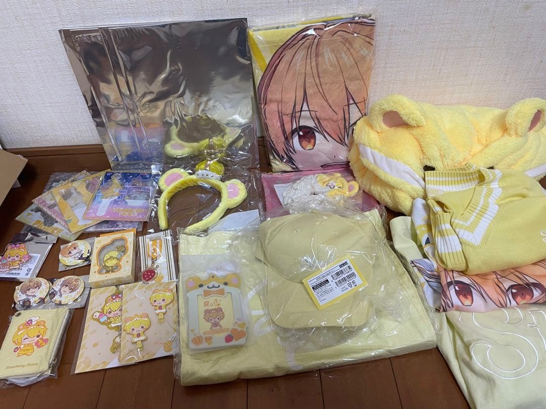 すとぷり るぅとくんグッズまとめ売り - メルカリ