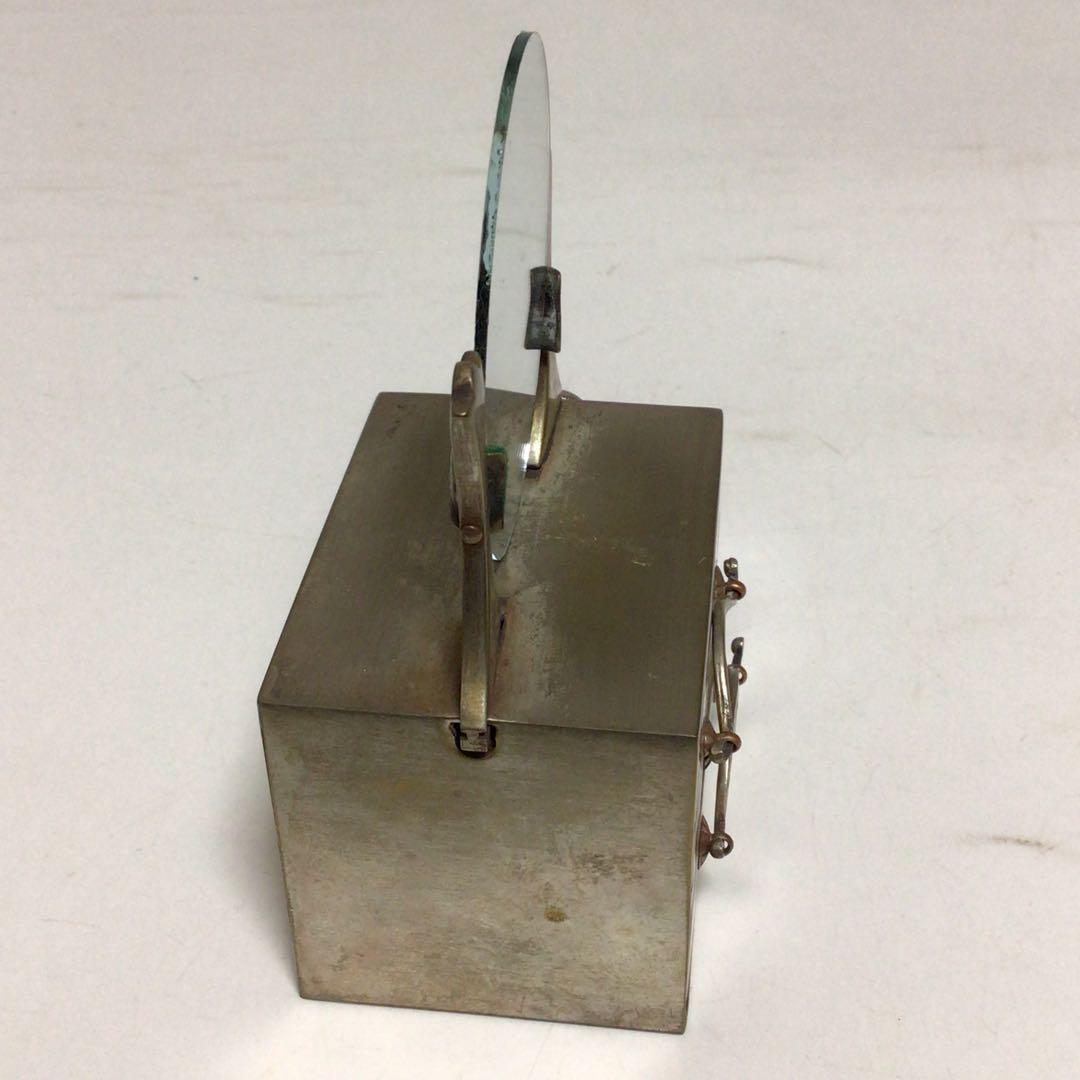 ボンボニエール　お菓子入れ　レトロ　ビンテージ　金属製バニティボックス 置物