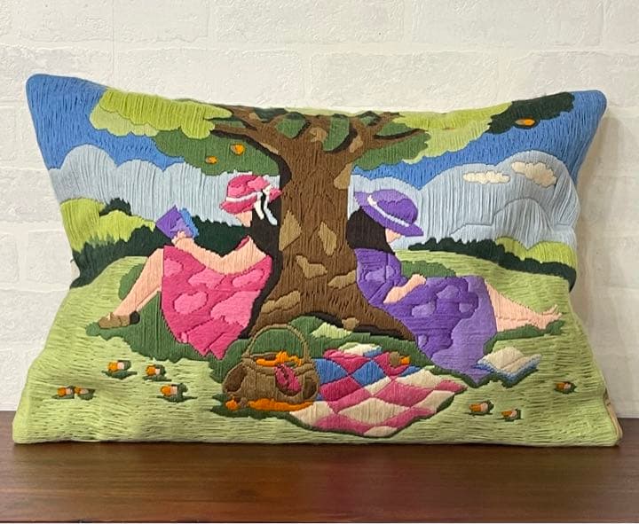 クッションカバー フランス刺繍ヴィンテージ 刺繍のリメイク 手刺繍カバー