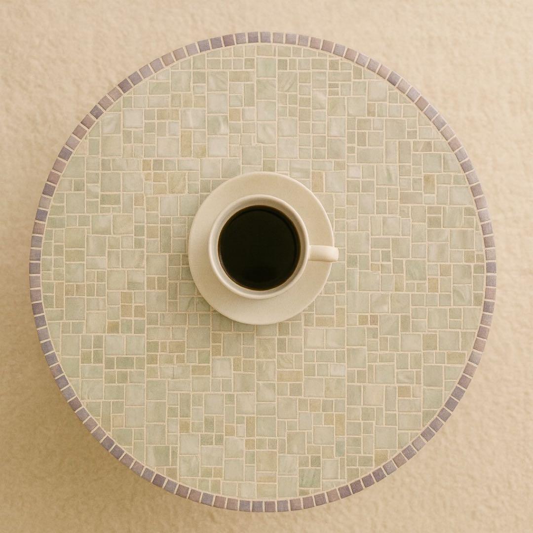 タイルテーブル