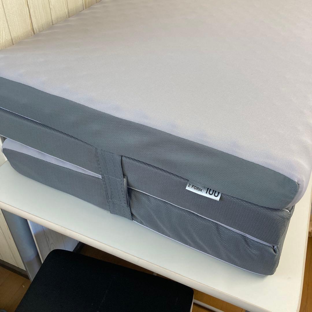 【美品】西川 muatsu ムアツ マットレス　シングル　三つ折り　グレー
