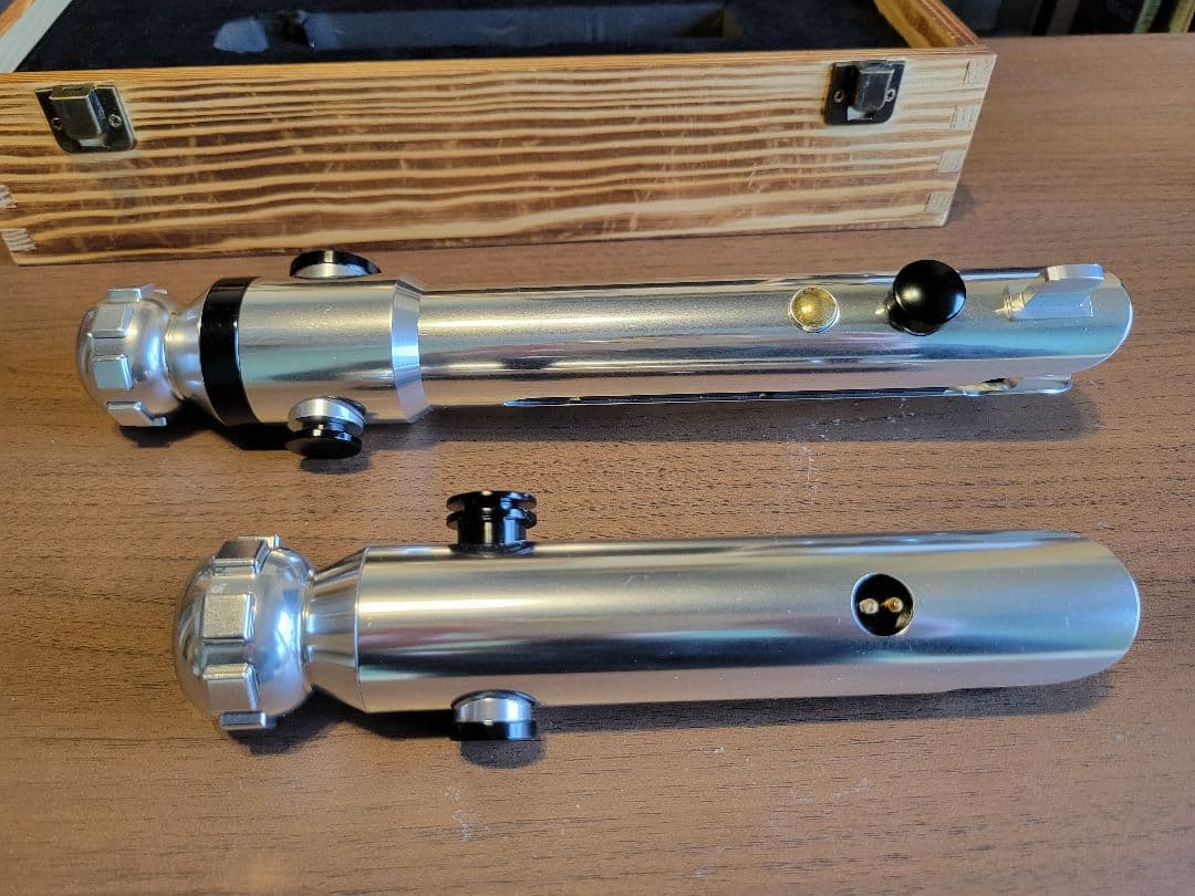 カスタムライトセーバー Sabers Skinny　アソーカ