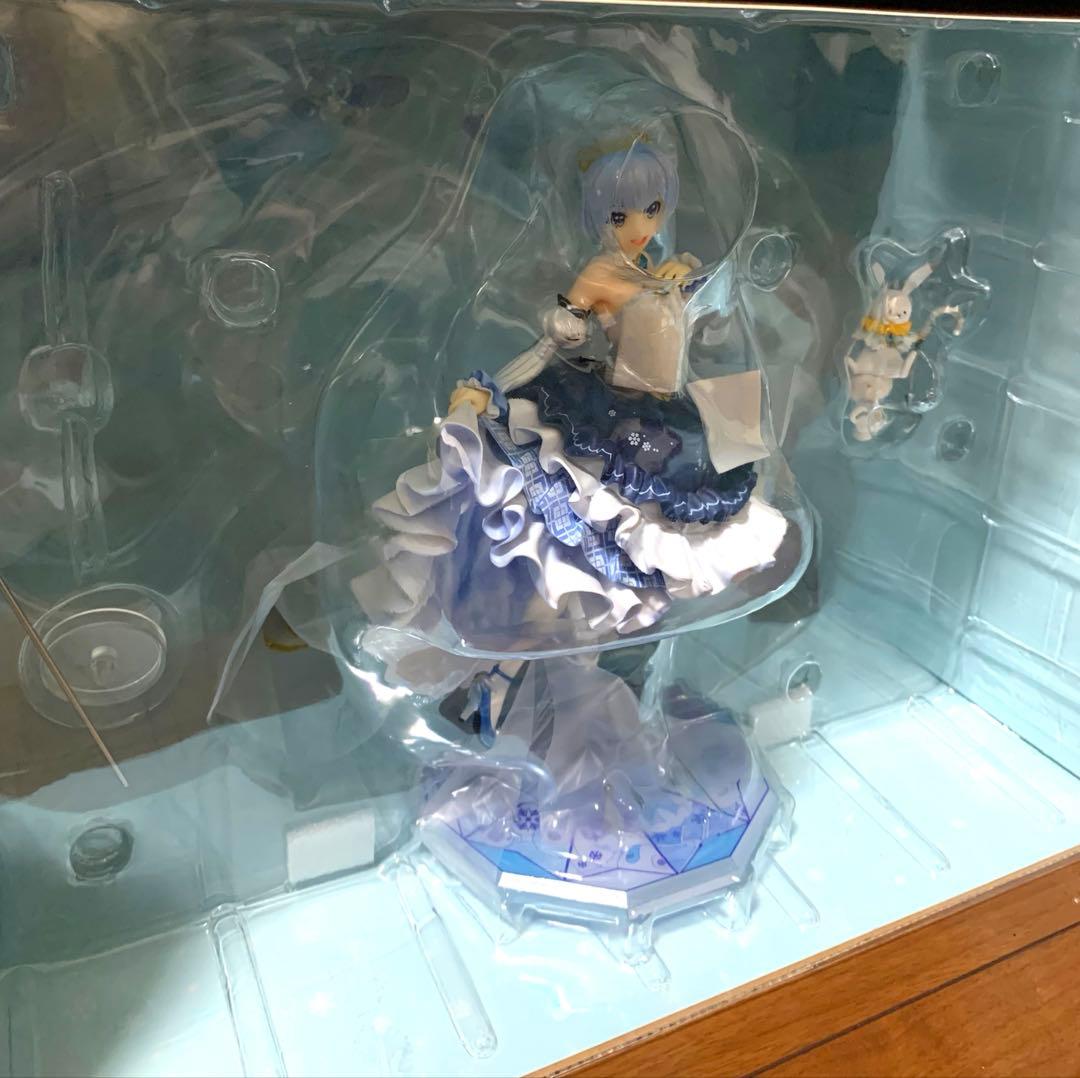 OneMall provides Mercari products: 初音ミク 雪ミク Snow Princess