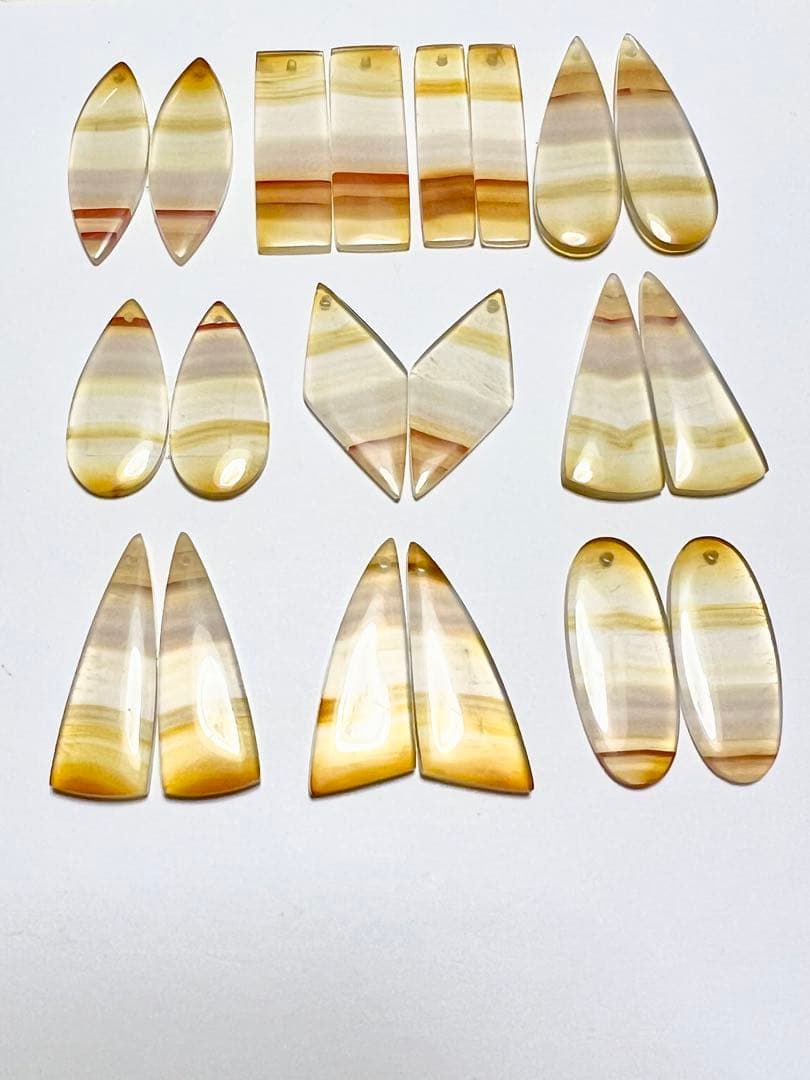 アイリスアゲート　数種類　14kgfピアス