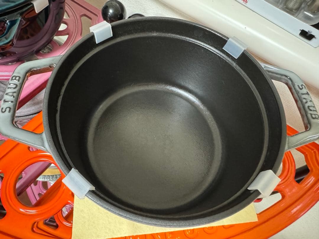 STAUB ココットラウンド16 グレー