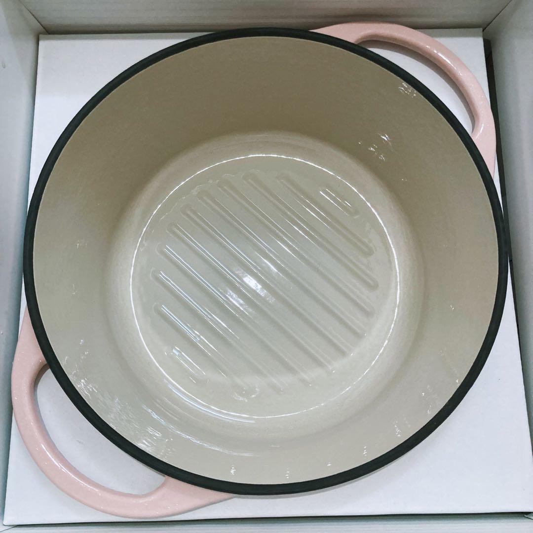 新品未使用♡VERMICULARE オーブンポット ラウンド 22 パールピンク