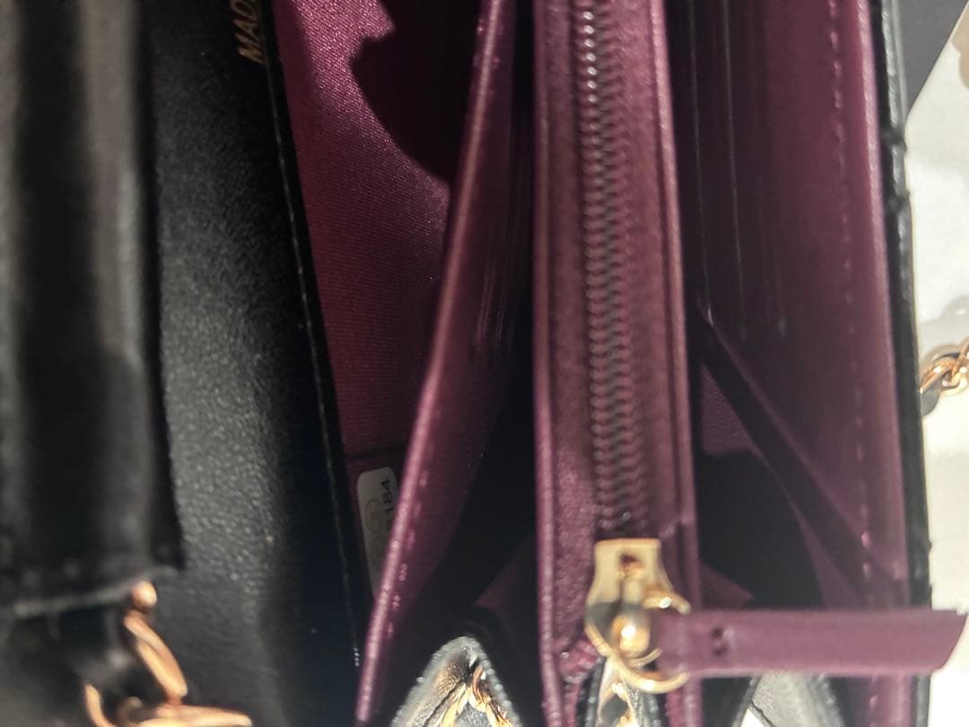 CHANEL ラムスキン　チェーンウォレット　 ショルダー　シャネルノベルティ