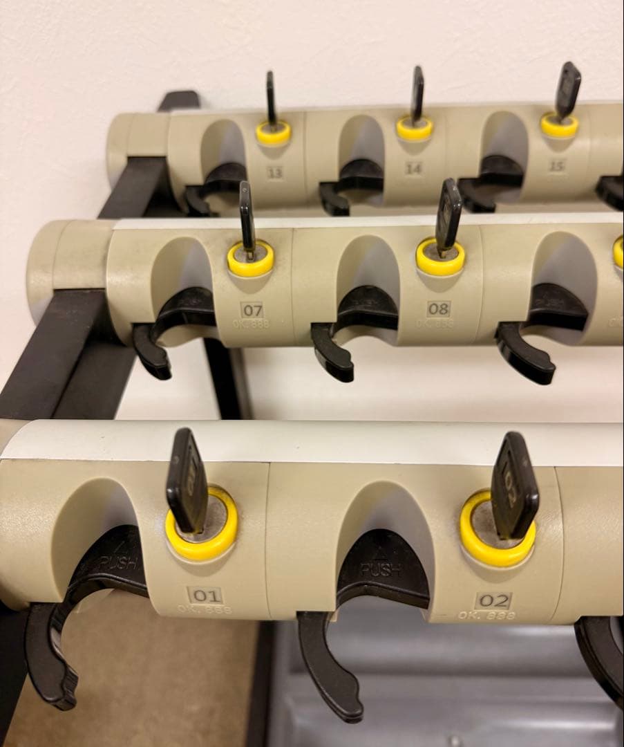 スタンド式傘立て キャスター付き 最大18本収納