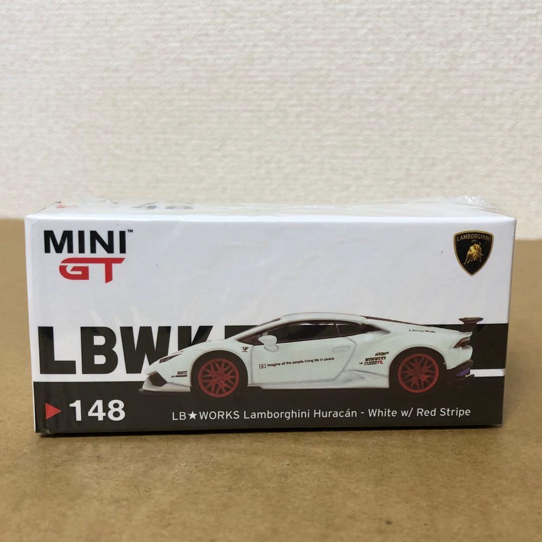 ミニGT LBWK ランボルギーニ ウラカン ホワイト / レッド ストライプ