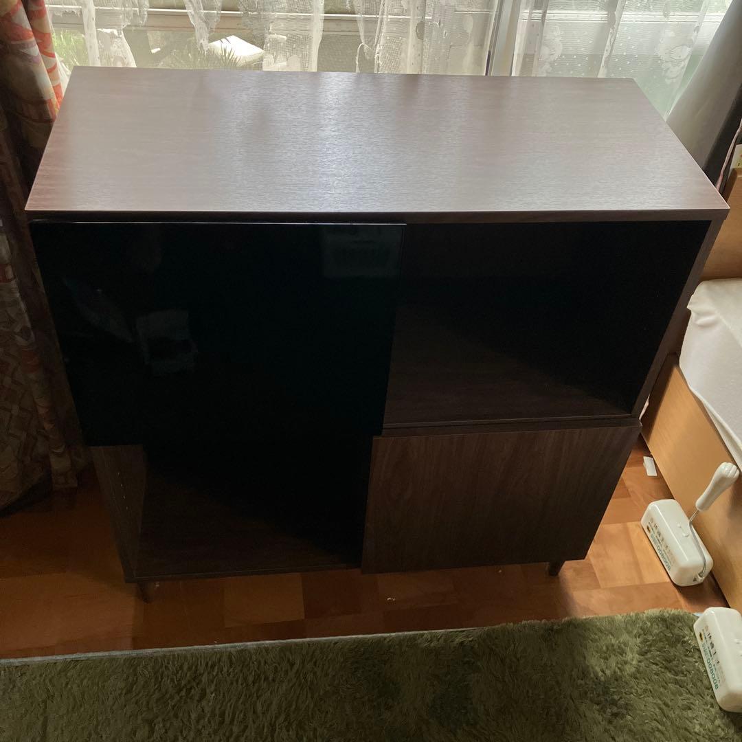 ダークブラウン木製キャビネット 中型