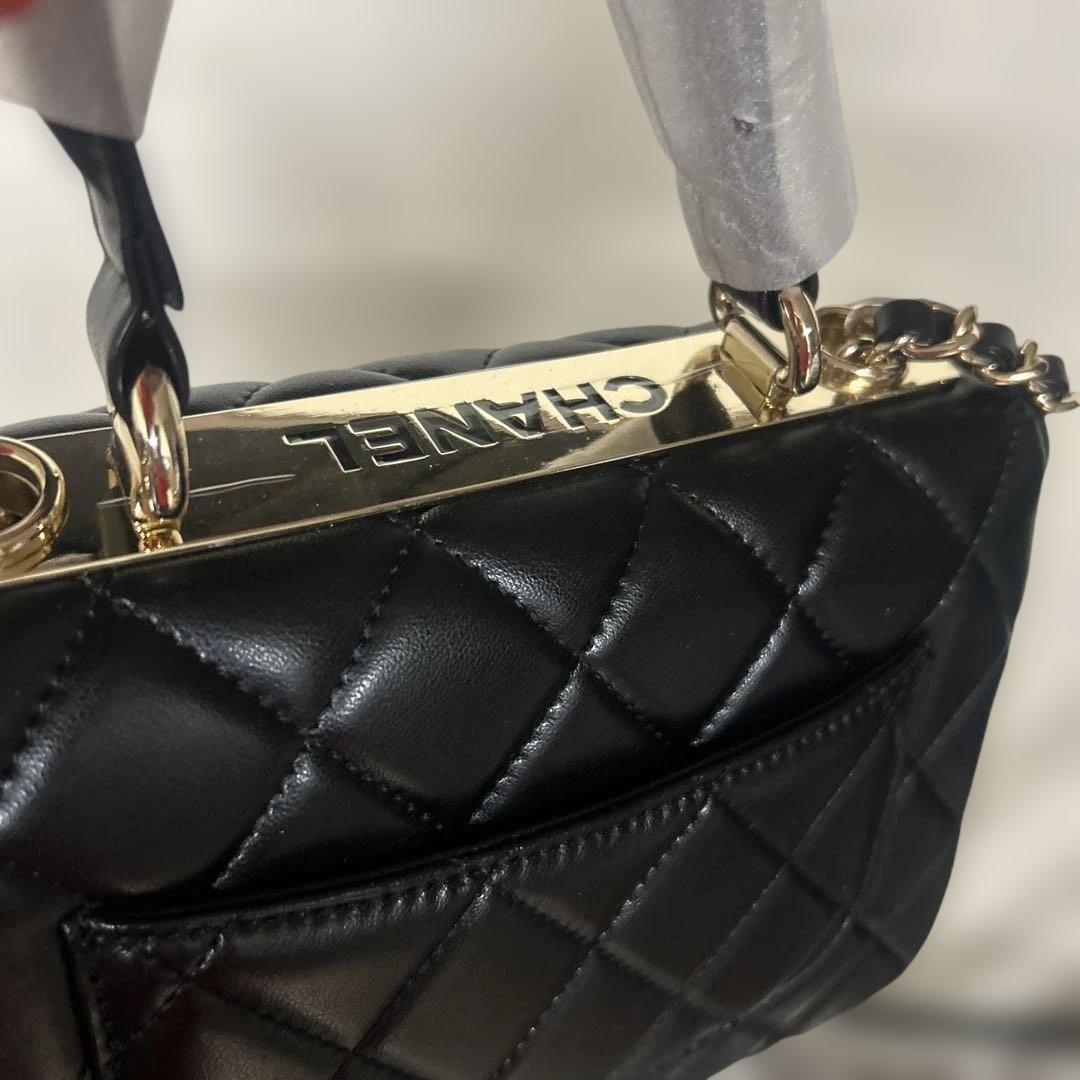 シャネルVIPノベルティ肩掛けショルダー