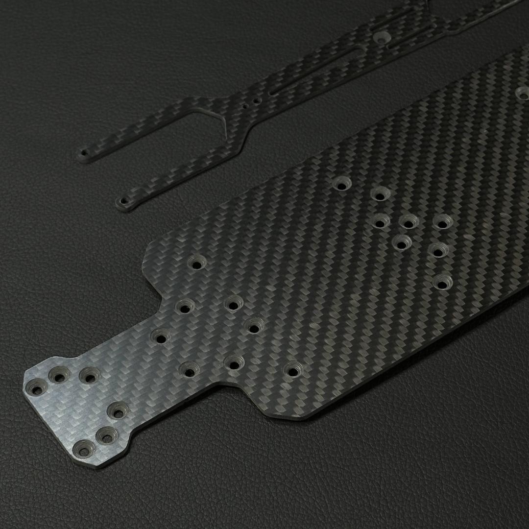 特注品 ヨコモ RD2.0 カーボンシャーシ 3.0mm + アッパ m2130