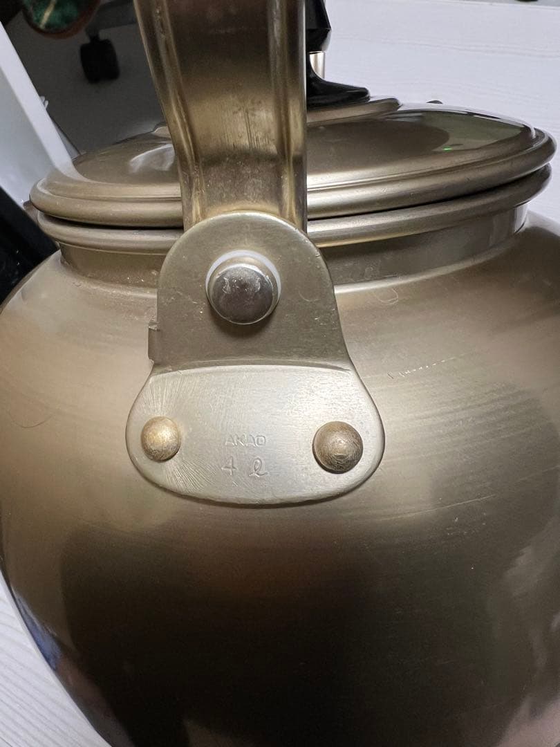 アカオアルミ 湯沸 4l アルミニウム(しゅう酸アルマイト)、ツル・ツマミ日本