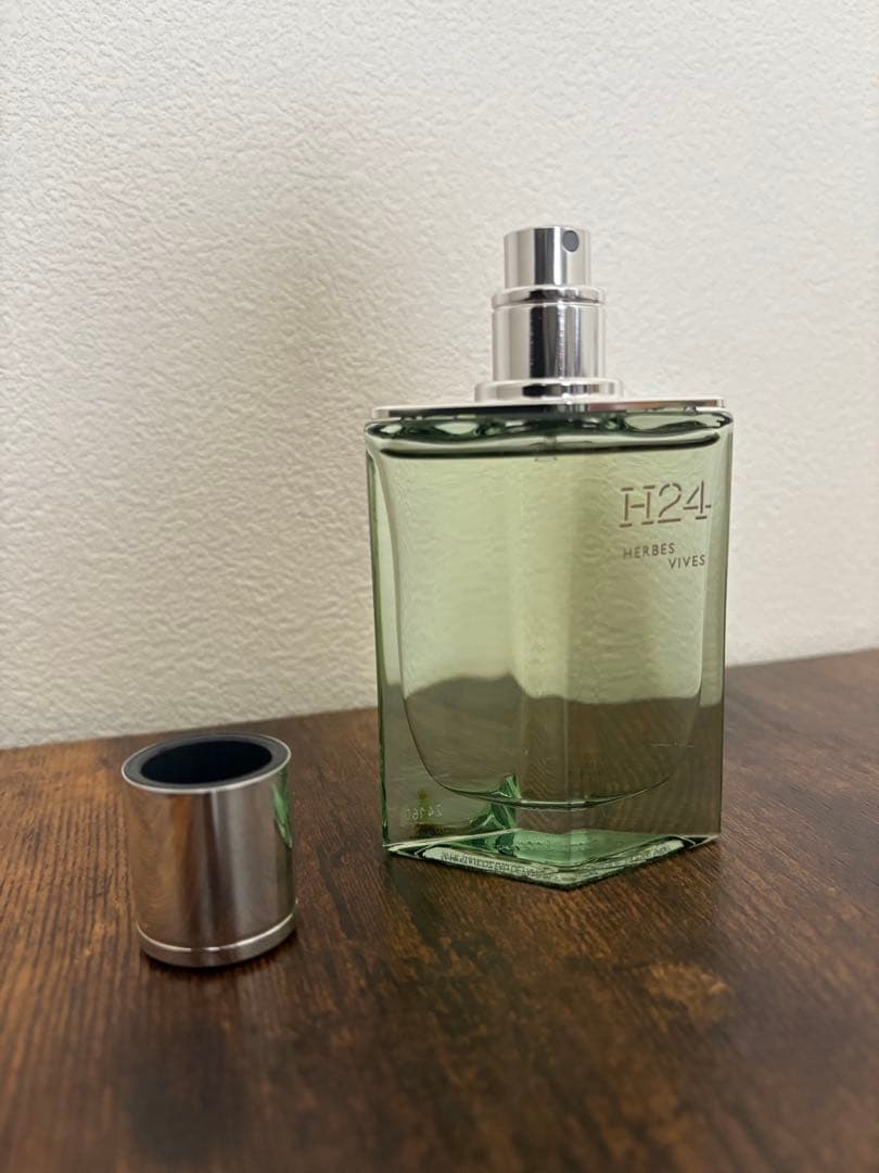HERMÈS エルメス H24 エルブ・ヴィーヴ オードパルファム　50ml