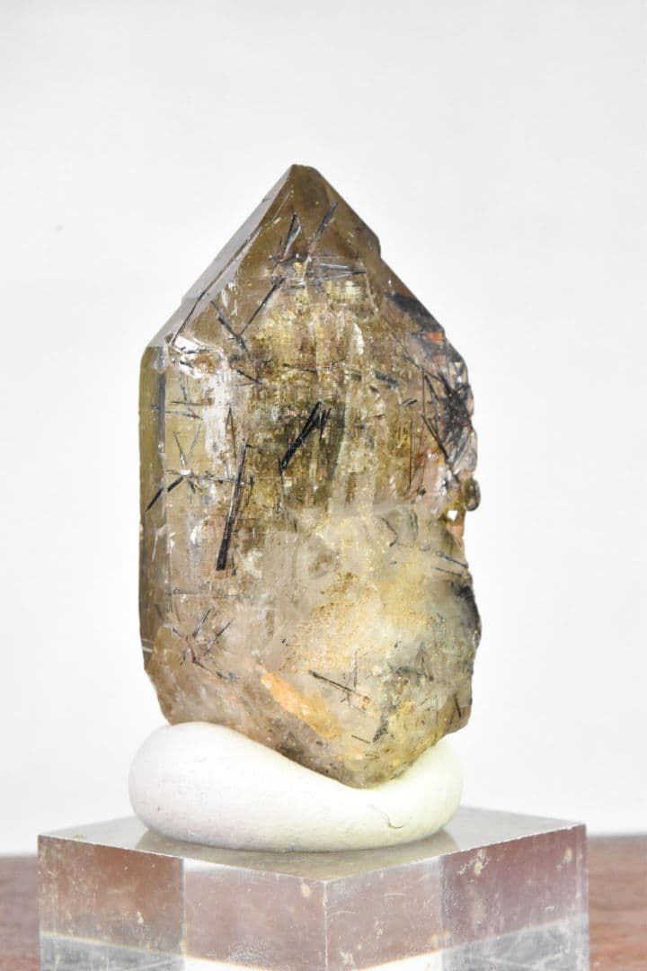 マニハール産 ブラックルチルインクォーツ