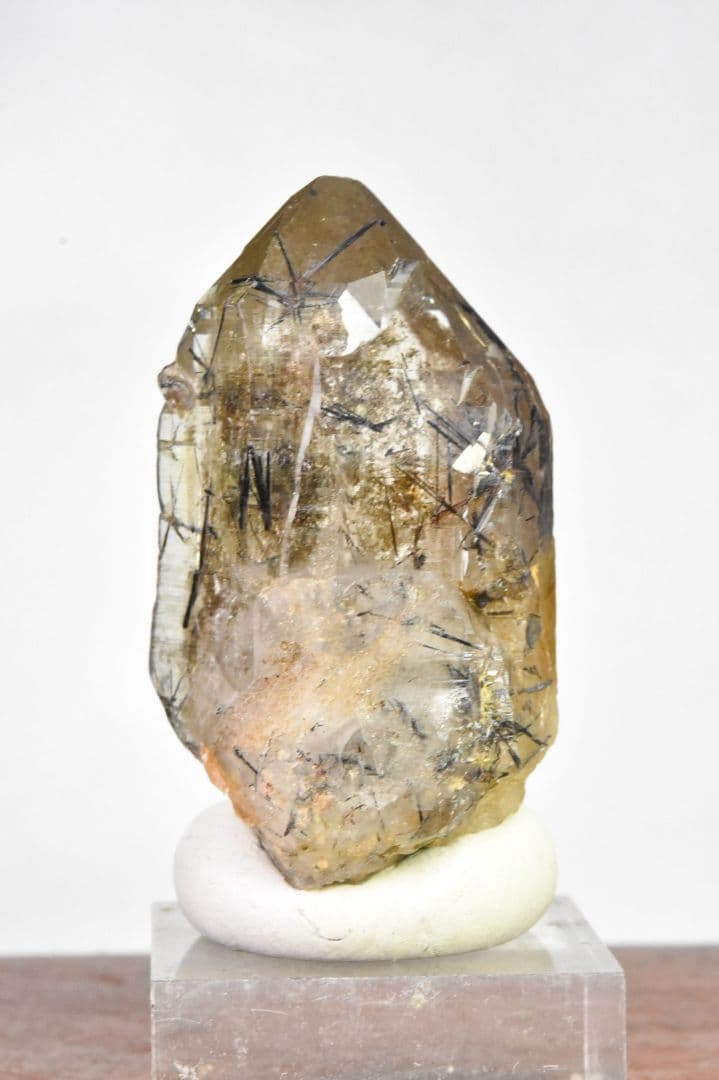 マニハール産 ブラックルチルインクォーツ