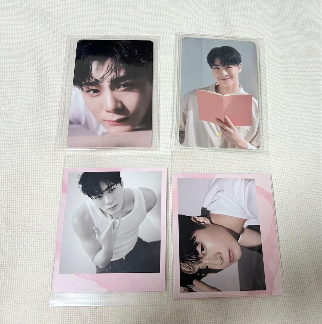 ムンビン アクスタ トレカセット - メルカリ