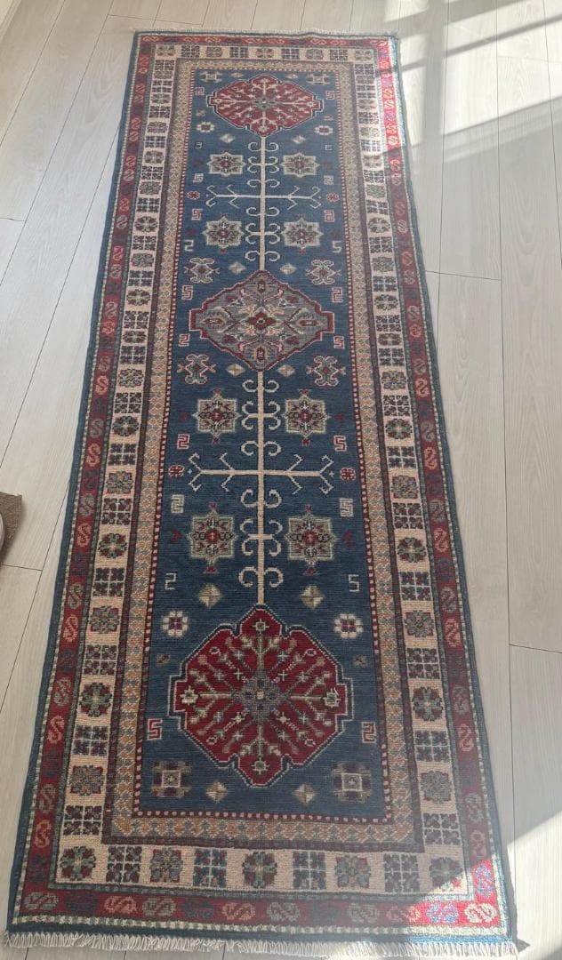 ウール手編みのアフガニオリエンタルデザインラグ 青と赤 - メルカリ