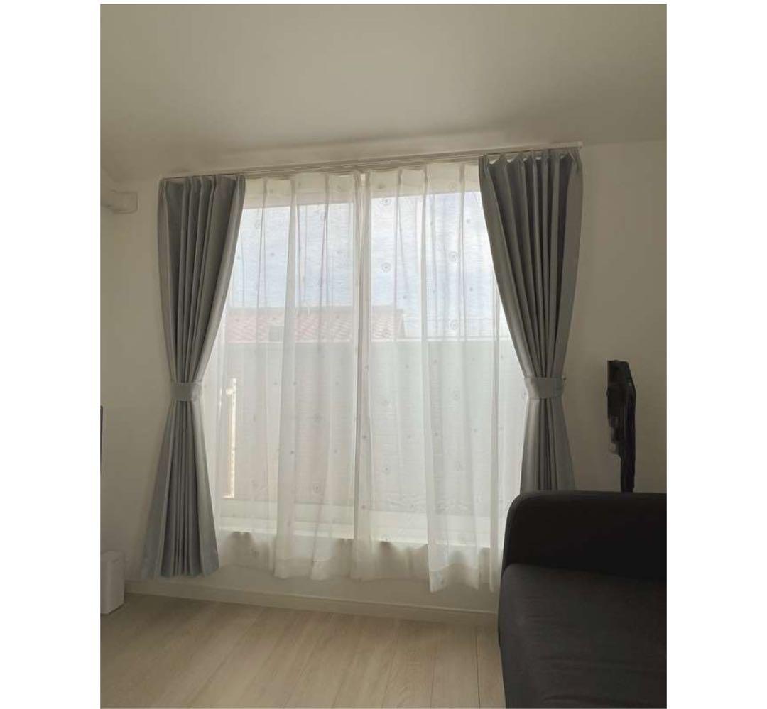ニトリ　遮光カーテン2窓　スロウ　ライトグレー4枚 バラ売り5000円