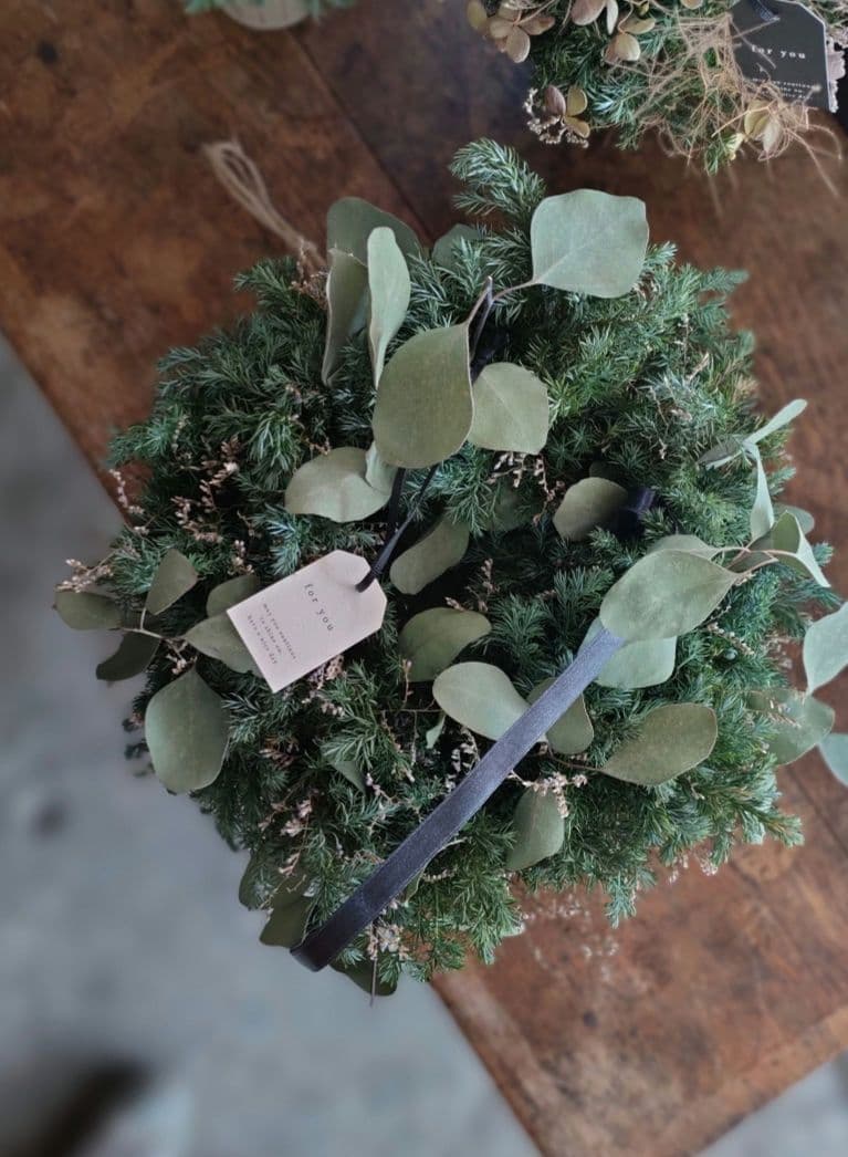 Christmasシーズン/生花ブルーバードとポポラスリース/30cm程/壁掛け