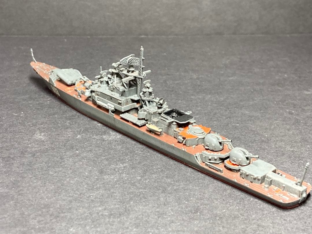 【完成品】1/700 ソビエト海軍 クリヴァクⅡ型フリゲート(ピットロード)