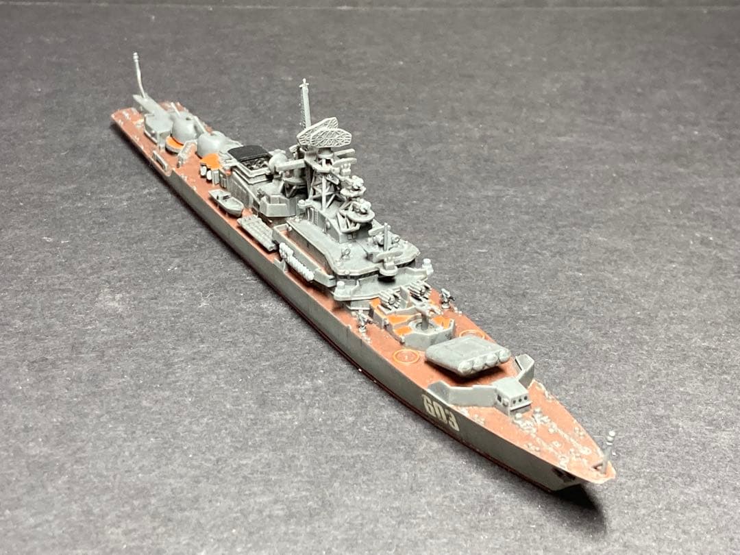 【完成品】1/700 ソビエト海軍 クリヴァクⅡ型フリゲート(ピットロード)