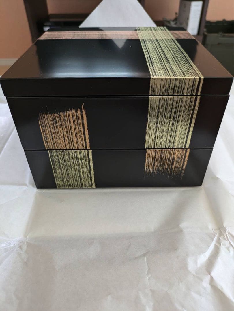 値下げ！おせち重箱　山田平安堂　龍華 2段重箱〈24時間以内に発送⭐️〉