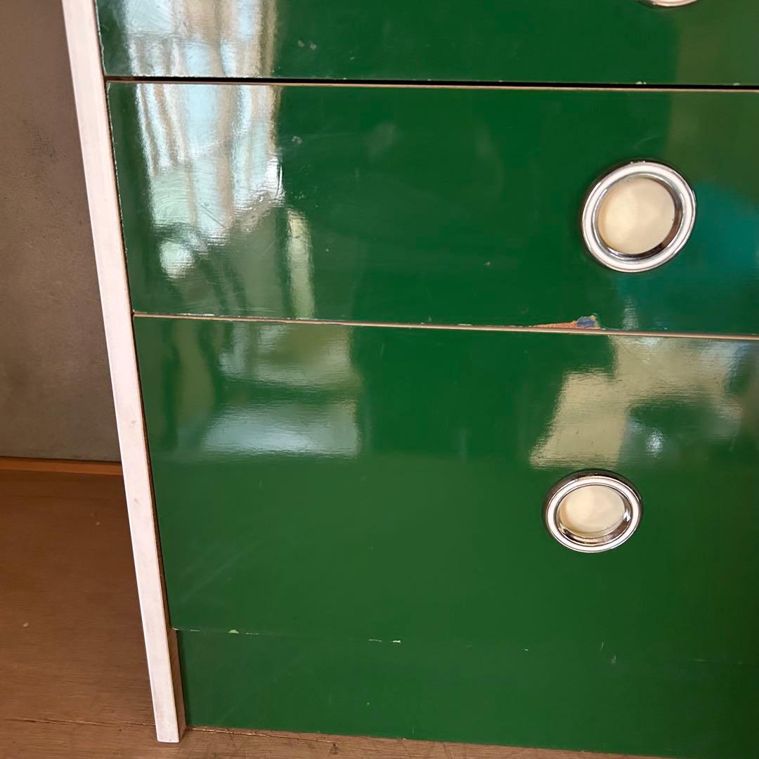 レトロなタンス　グリーン