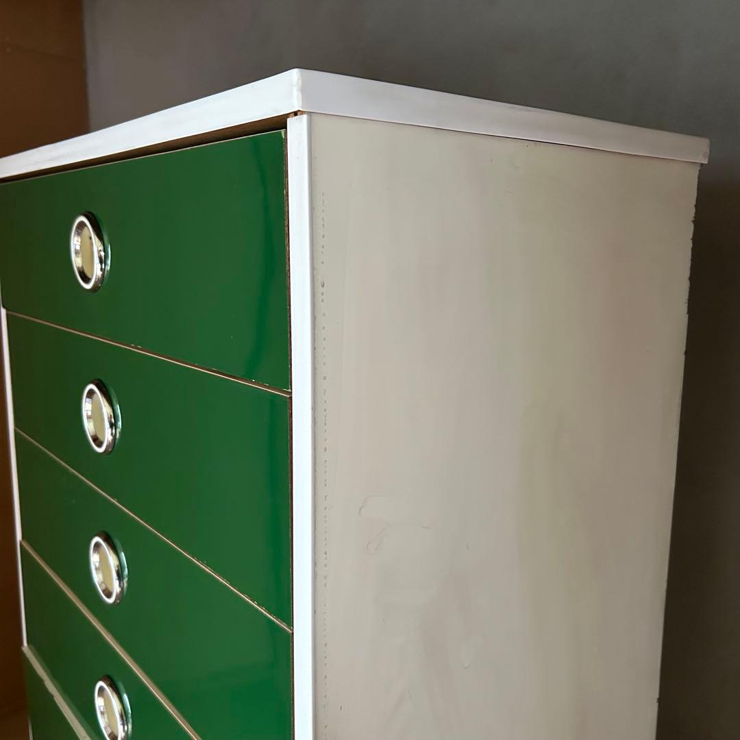 レトロなタンス　グリーン