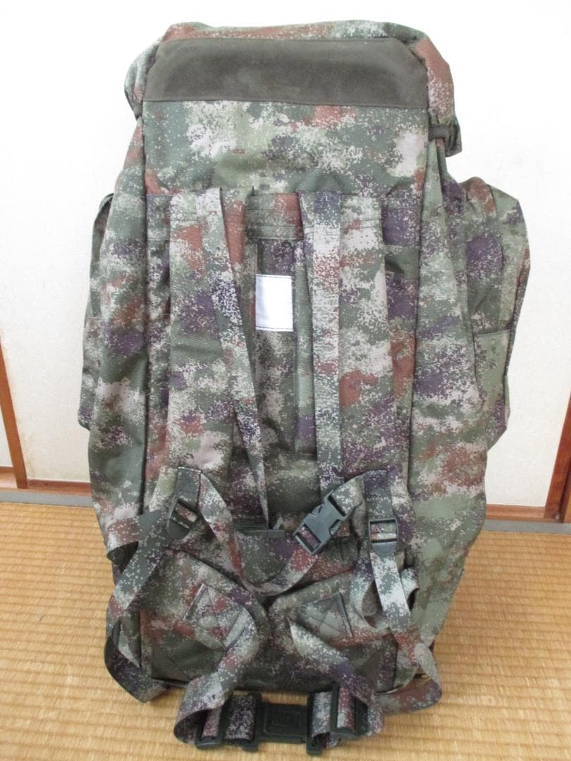 未使用　中国軍　21式　01式　星空迷彩　75L　バックパック　リュックサック