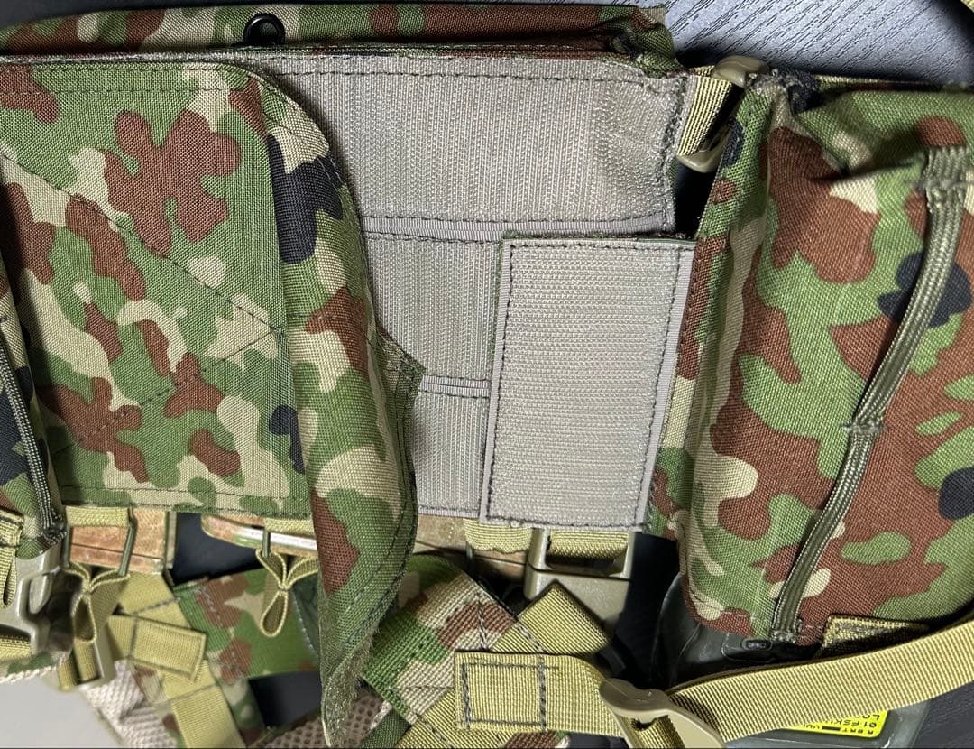 藤野満樹　マイクロチェストリグ陸自迷彩